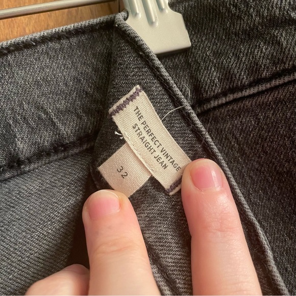 Madewell The Perfect Vintage Straight Jean in Meaford Wash: Seamed Edition - Picture 5 of 7